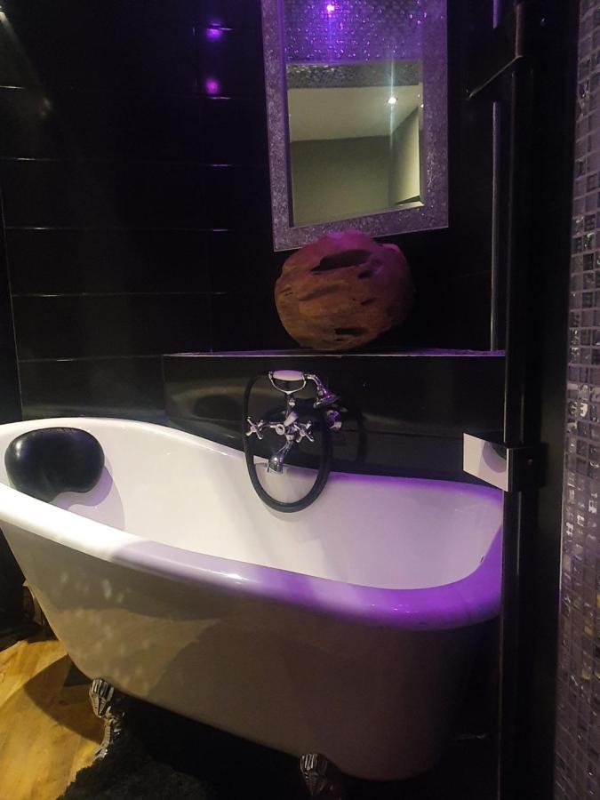 Marseille Cote Mer Au Vieux-Port "Le K"Appartement Haut De Gamme Avec Wc Japonais, Garage Privatif En Option Extérieur photo
